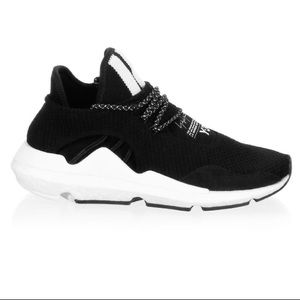 Y-3 Round Toe Lace-up Men’s Sneakers Black